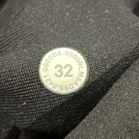 Lululemon Athletica men’s ABC slim fit black pants size 32 - Picture 11 of 12